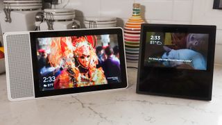Lenovo Smart Display next to Amazon Echo Show