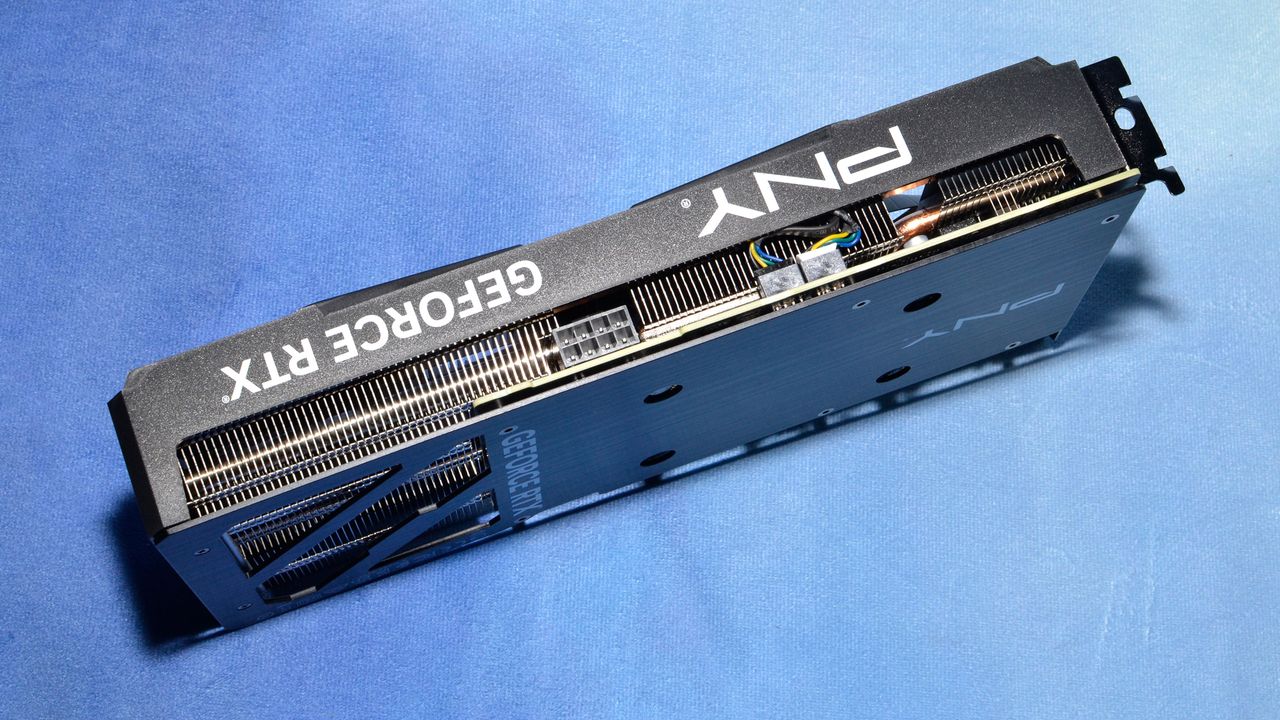 PNY RTX 4070 card photos and unboxing