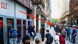 These people don't seem to care – NYC OnePlus 6 pop-up sale