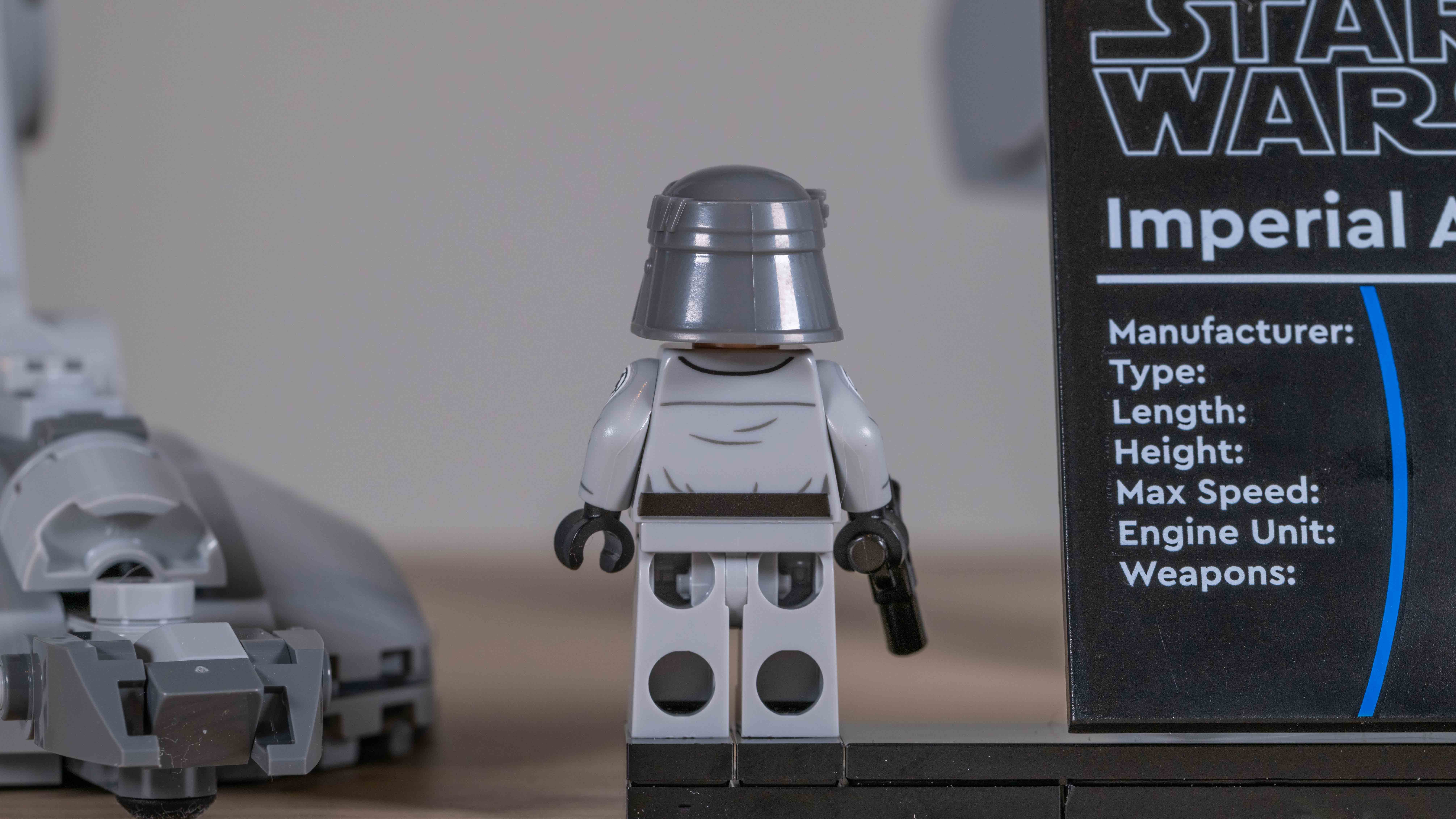 Lego Star Wars AT-ST Walker (75417) AT-ST Driver Minifigure