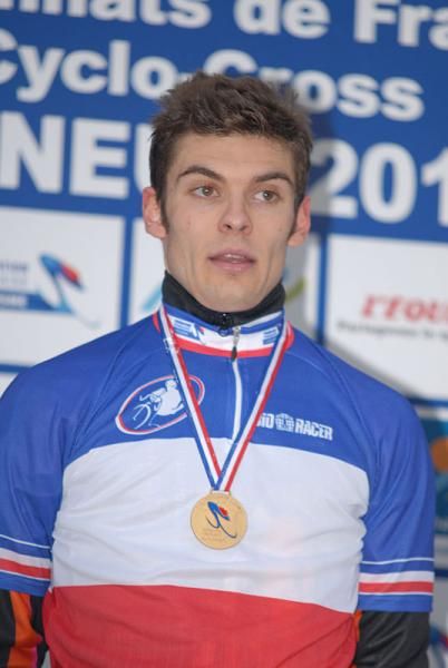 Newly crowned French national cross champion Aur&eacute;lien Duval (UV Aube)