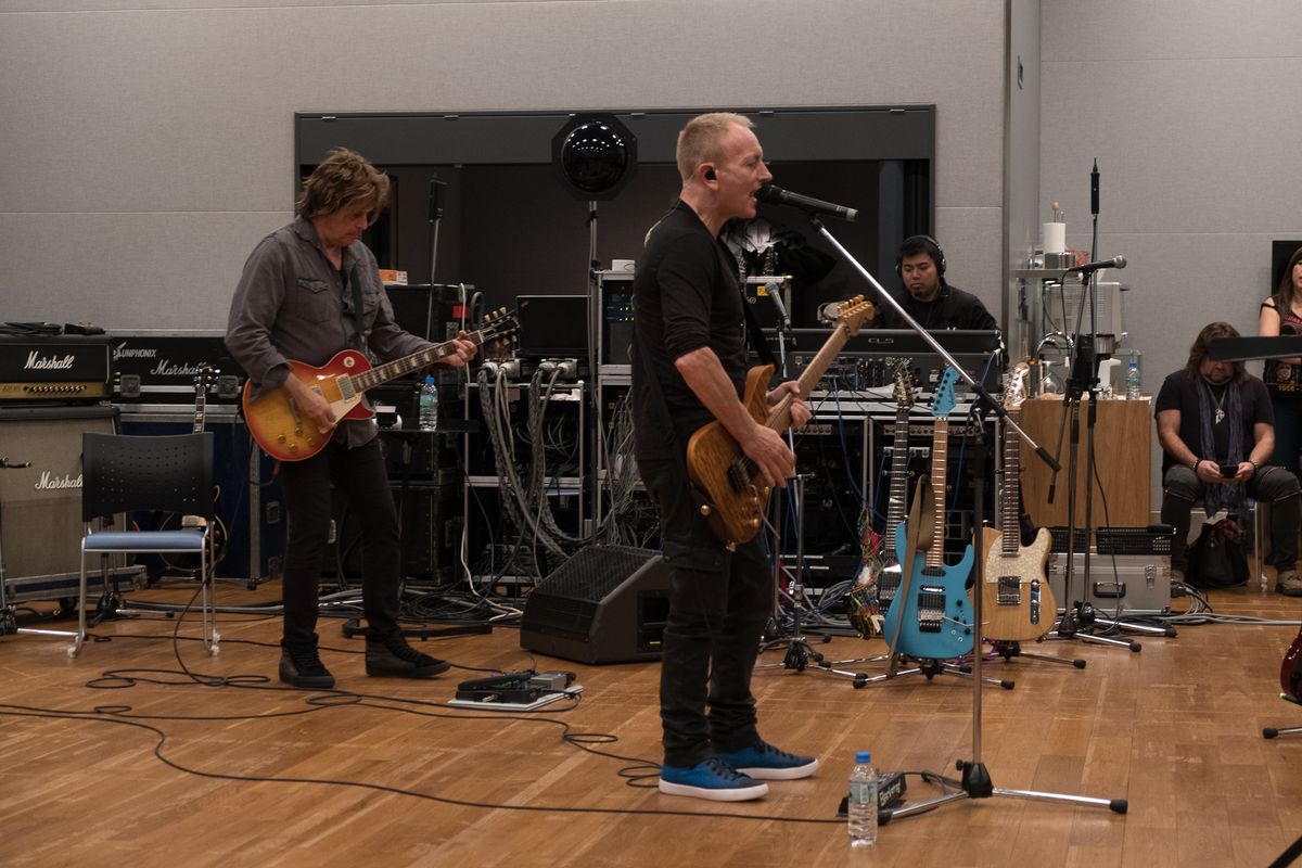 Phil Collen takes the mic.