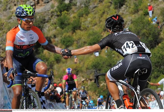 Quintana congratulates Arredondo on his stage win