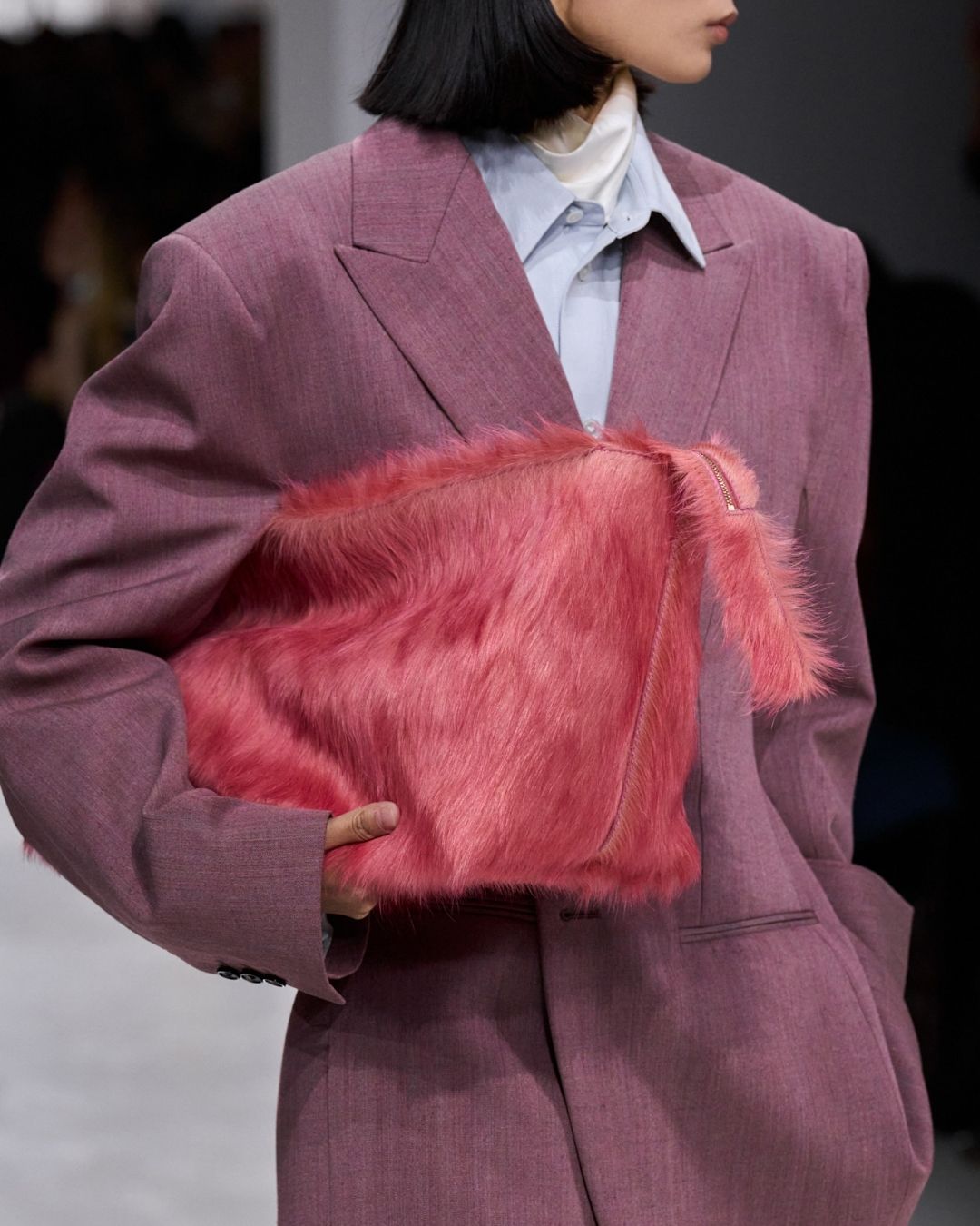 Models on the runway presenting SS26 microtrends