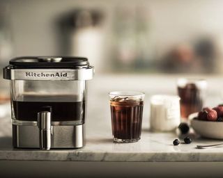 Image of KichenAid cold brew coffee machine