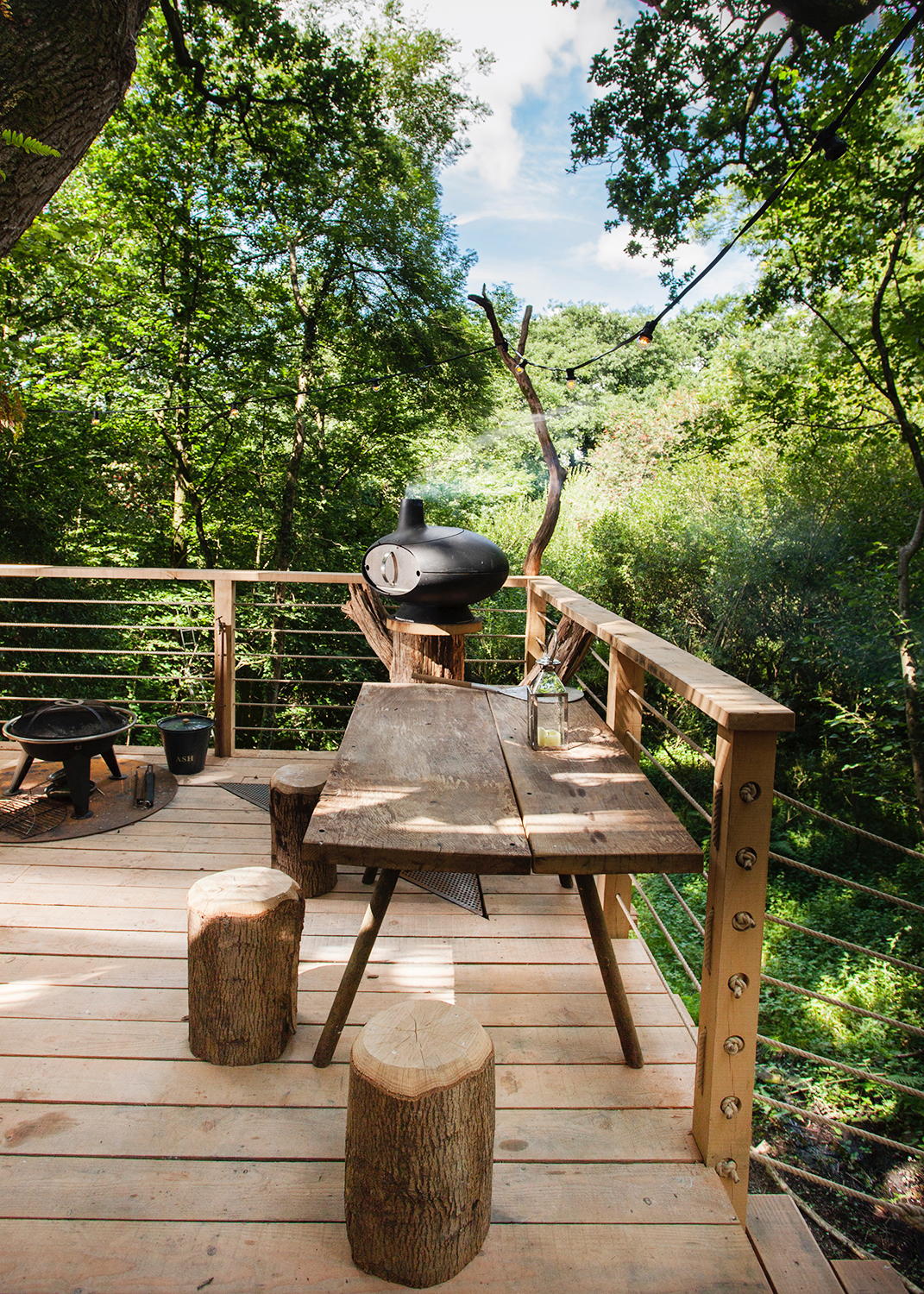 The Woodsman's Treehouse at Mallinson's Woodland Retreat