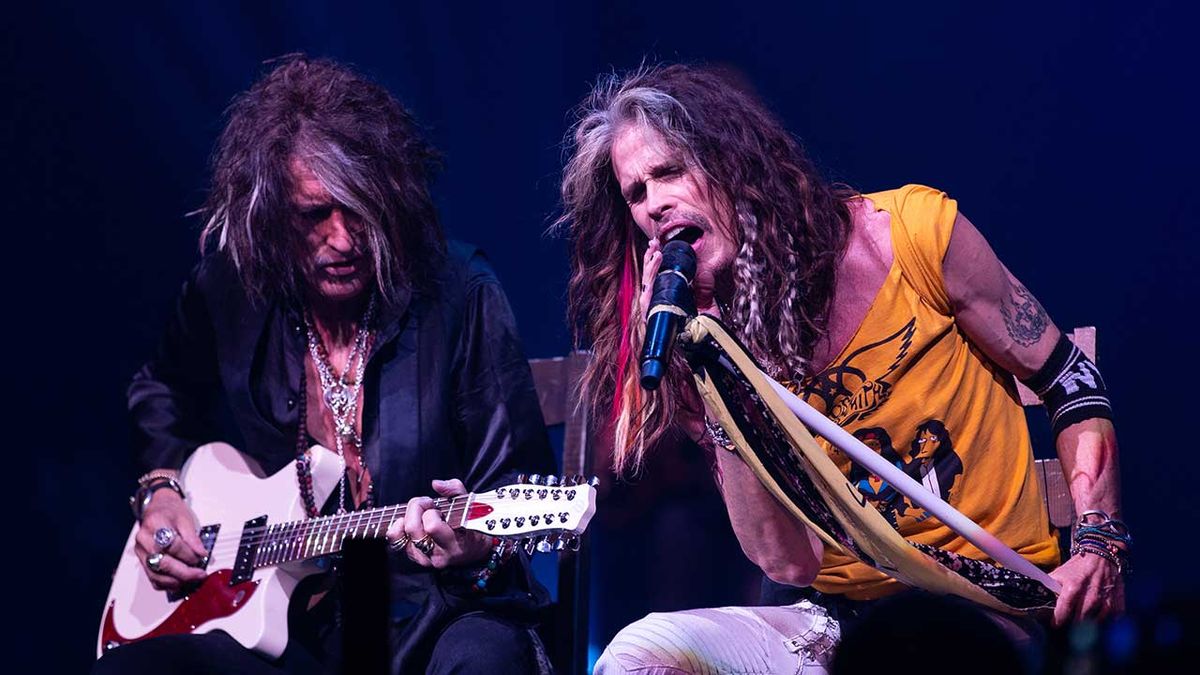 Up close with <b>Aerosmith</b> at their high-fidelity Las Vegas triumph.