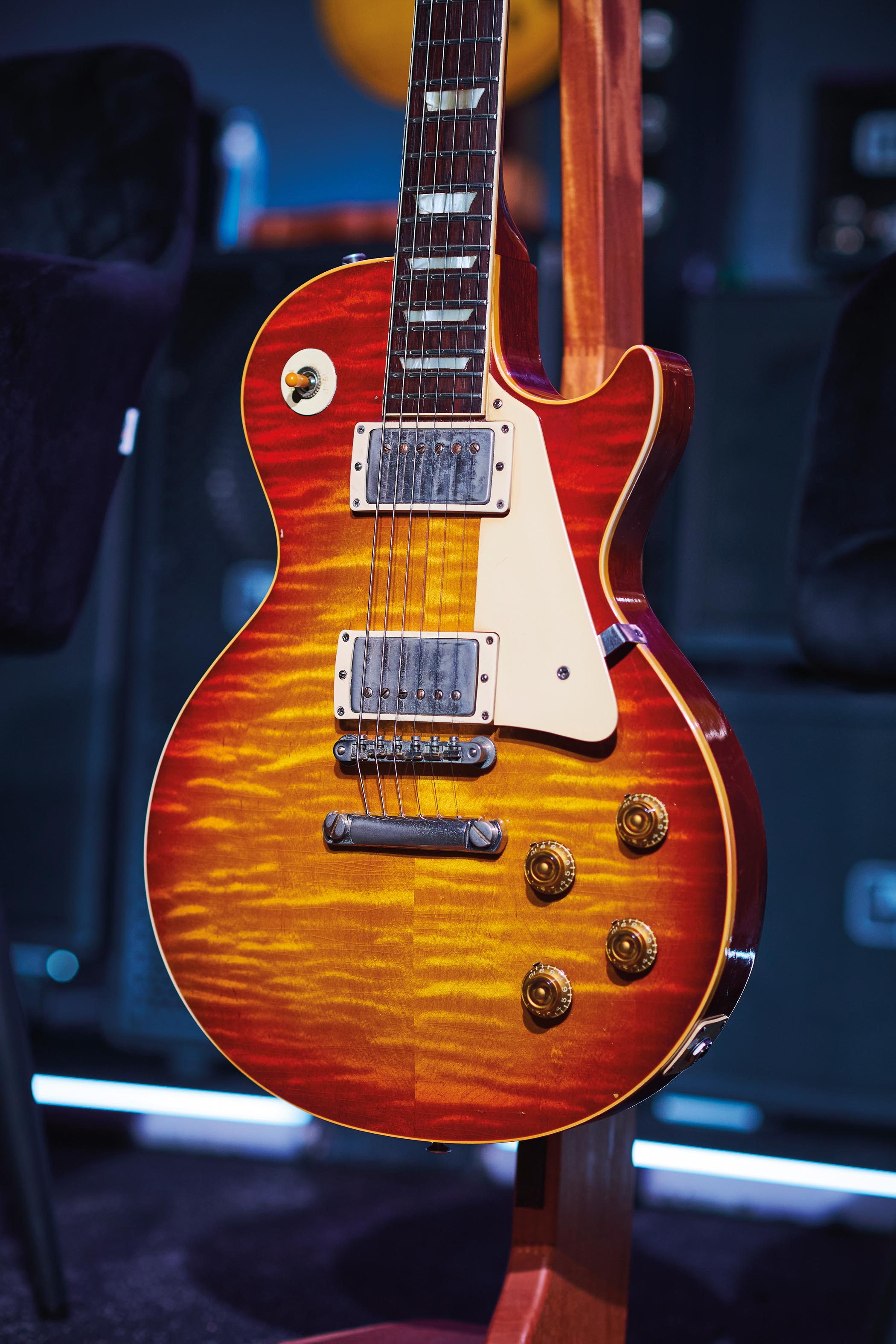 Guitarist x Gibson The 'Burst Experience: Surprisingly few original &amp;rsquo;Bursts were made with any figuring in the top and even fewer survive with a nice vivid cherry sunburst &amp;ndash; making &amp;lsquo;Minnesota&amp;rsquo; a rare (and historic) beauty indeed