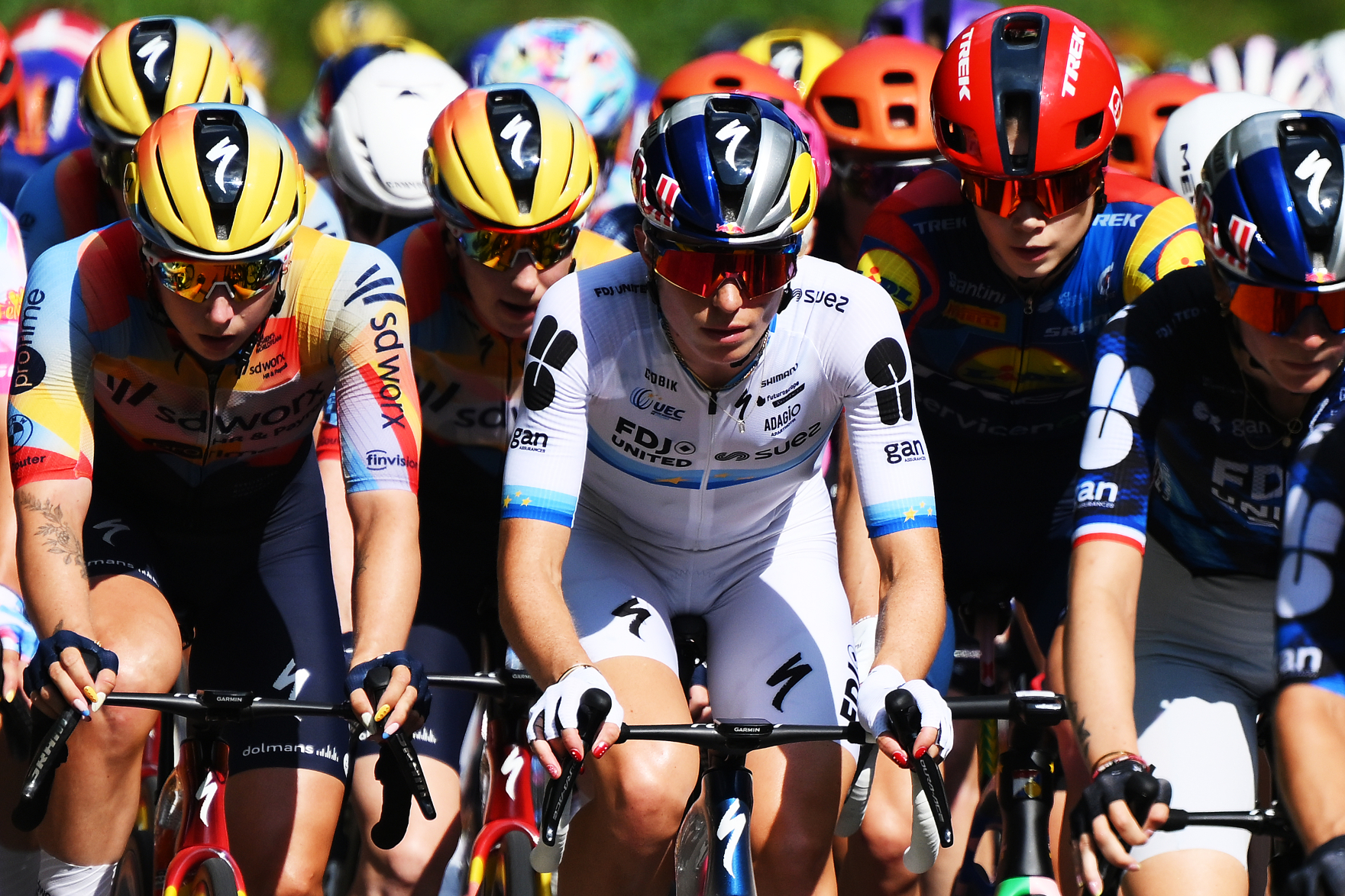 Demi Vollering at the Tour de France Femmes avec Zwift