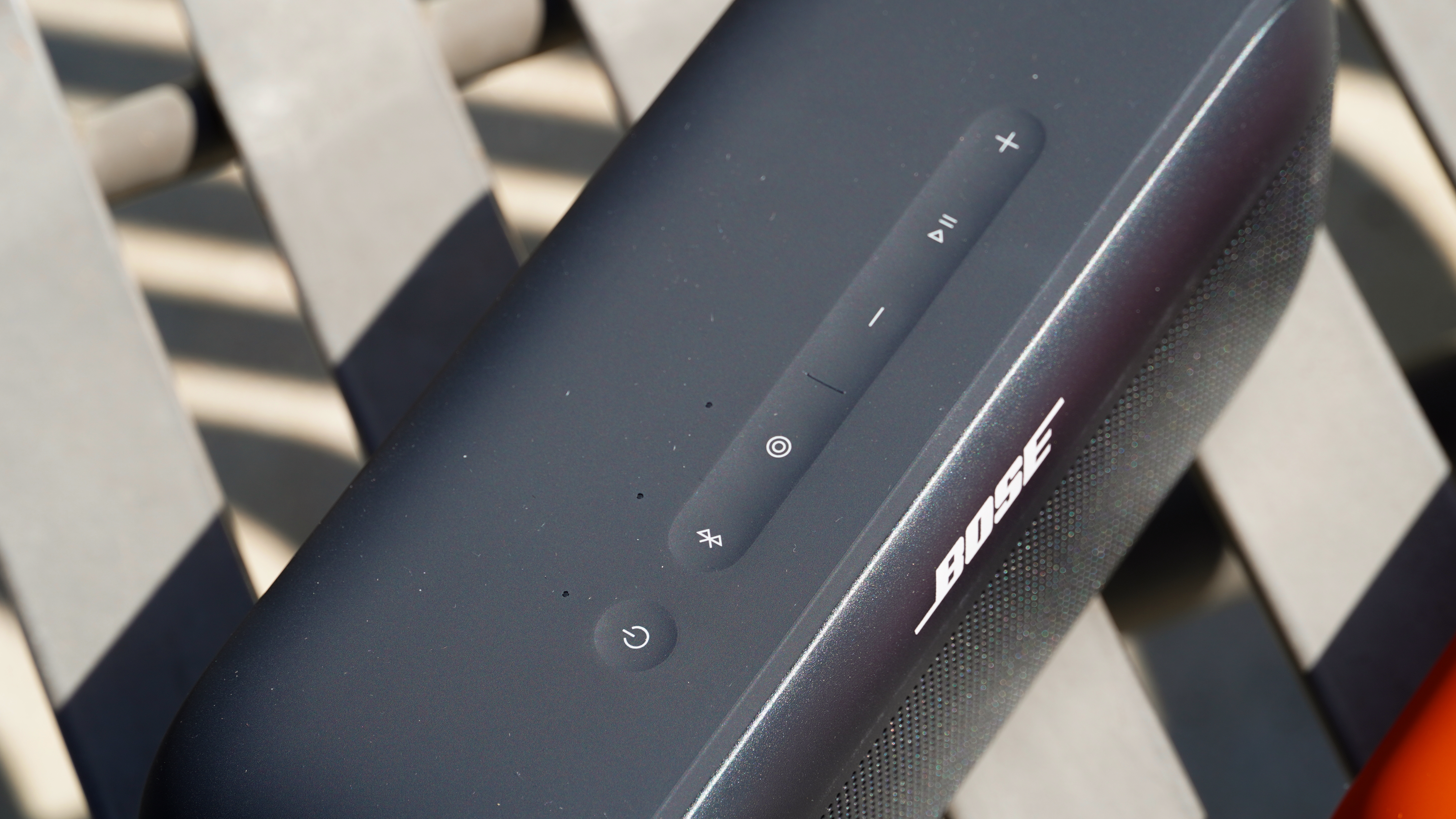 The controls on the Bose SoundLink Plus.