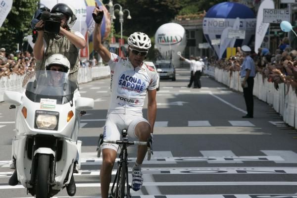 Danilo Di Luca wins the GP Nobili