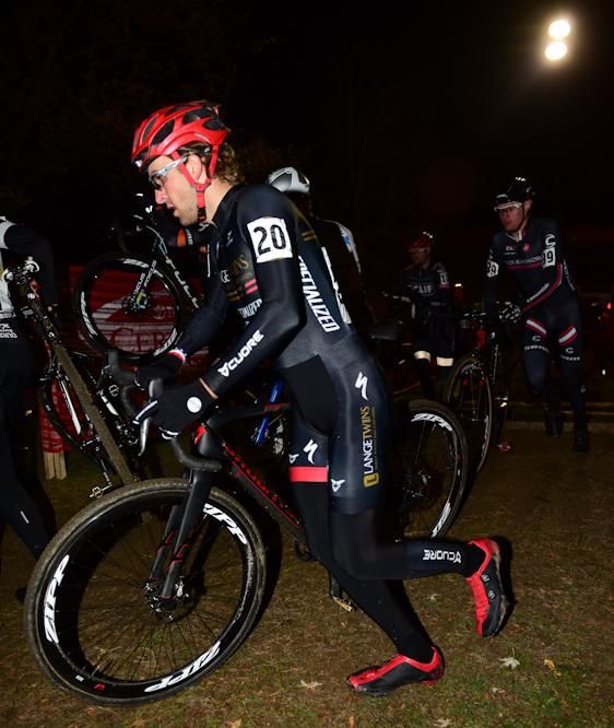 Cody Kaiser (Lange Twins-Specialized) running at the top of the stairs on lap one