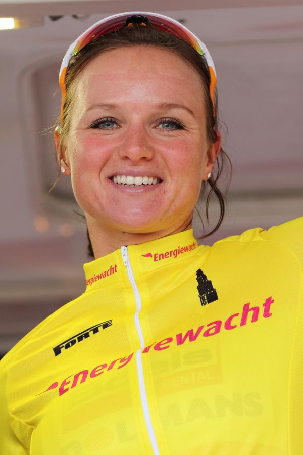 Chantal Blaak (Boels Dolmans) in the lead