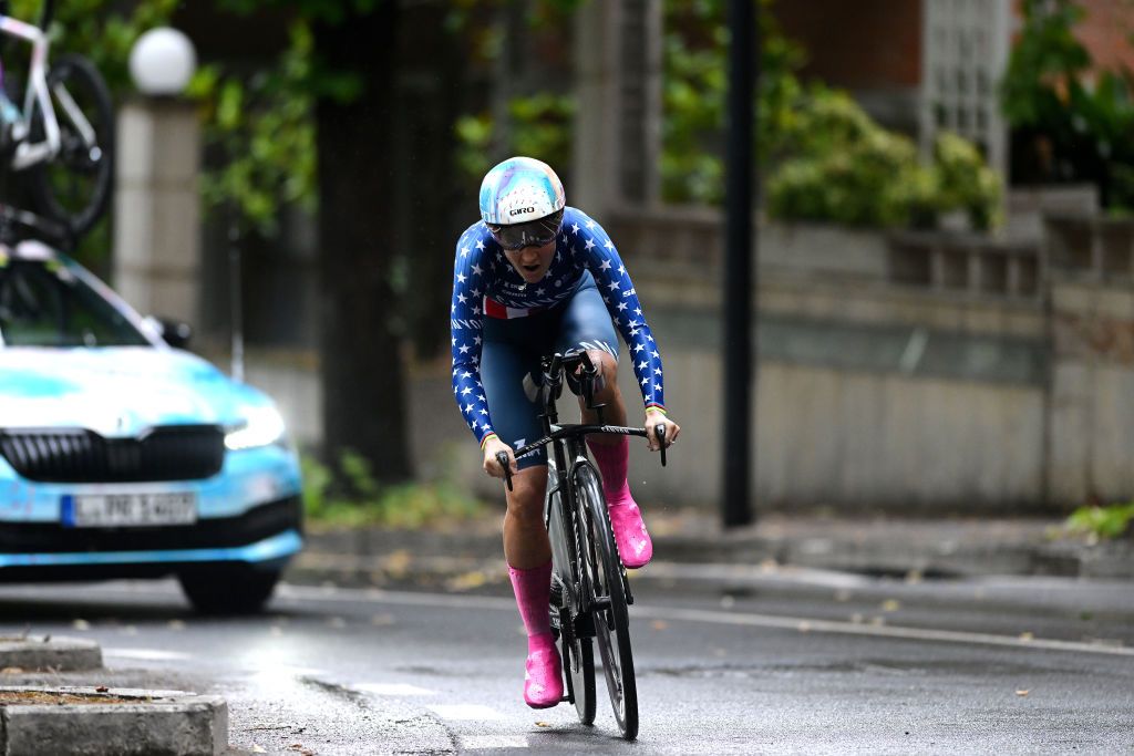 CHIANCIANO ITALY JUNE 30 Chloe Dygert of The United States and Team CanyonSRAM Racing sprints during the 34th Giro dItalia Donne 2023 Stage 1 a 44km individual time trial from Chianciano to Chianciano on June 30 2023 in Chianciano Italy Photo by Dario BelingheriGetty Images