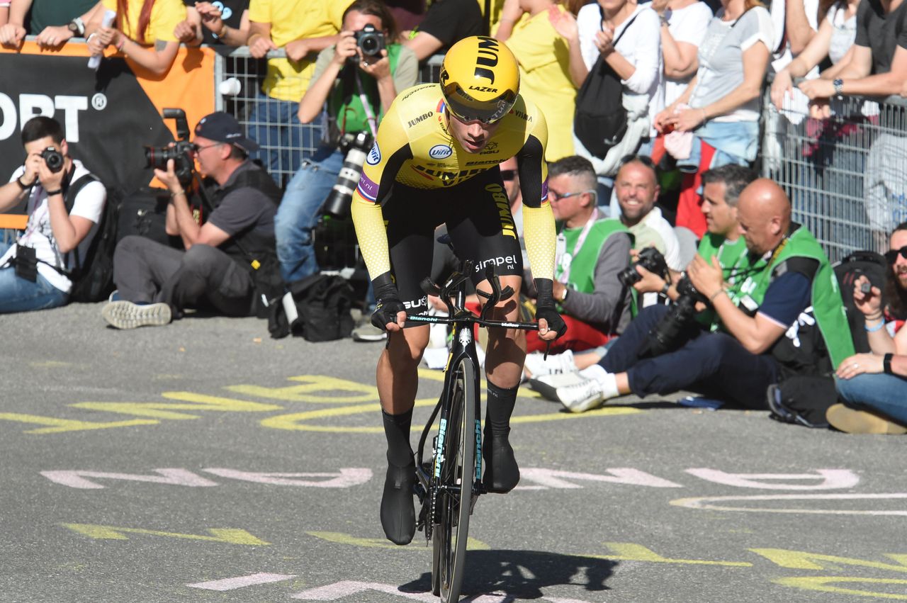 Primoz Roglic hits the steep ramps of the San Luca climb in Bologna on the opening day in 2019