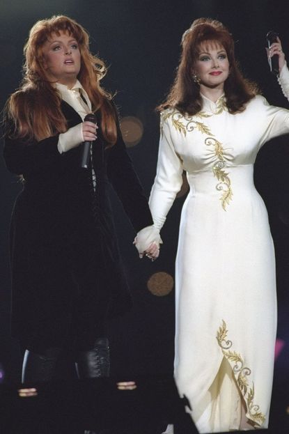 1994: Naomi and Wynonna Judd