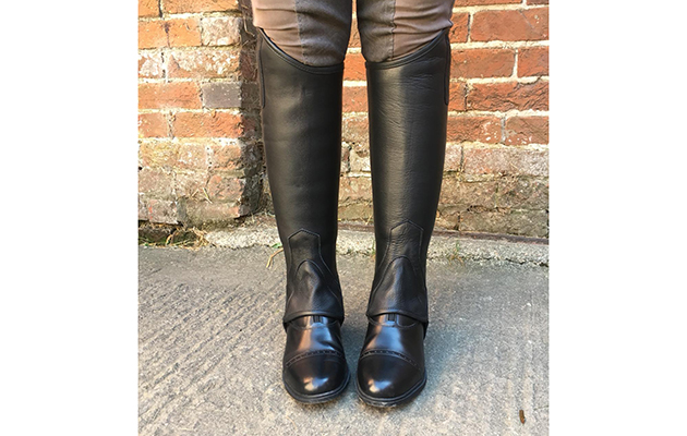 Just Chaps Saltos Gaiters review