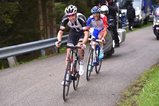 Tom Dumoulin tries to limit his losses on the Zoncolan