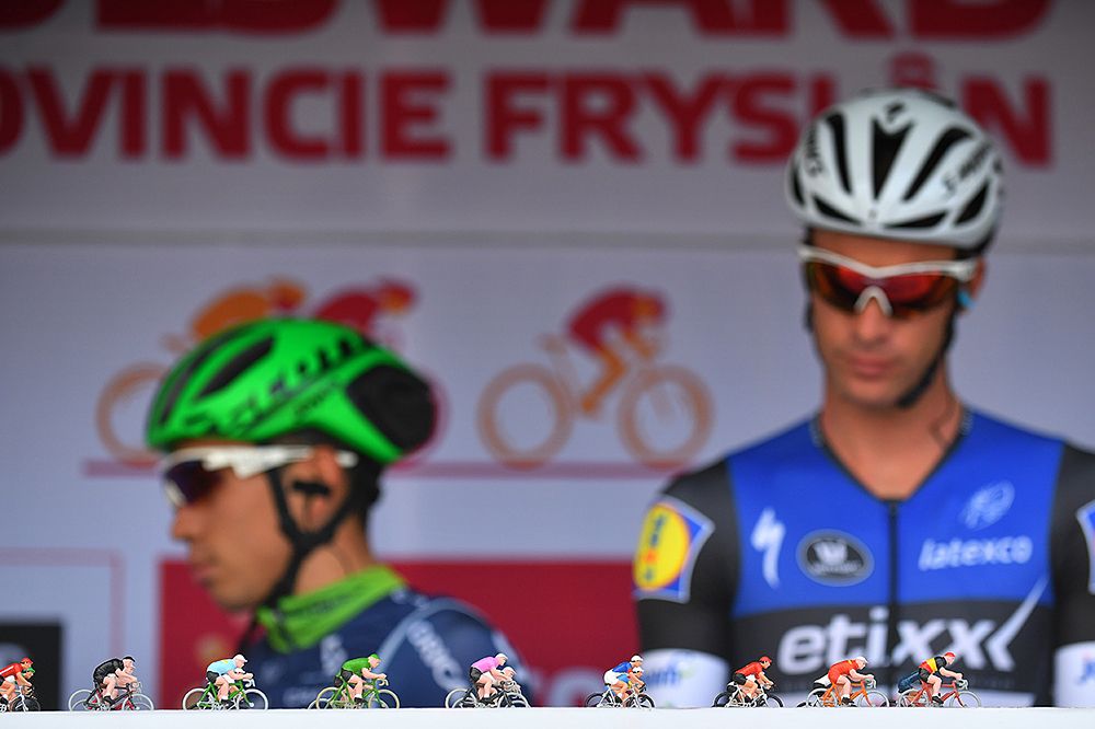 Riders signing in for Eneco Tour