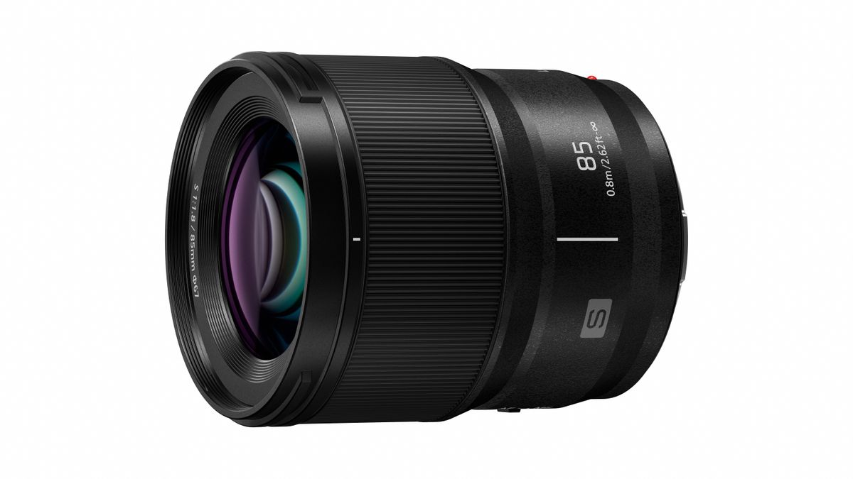 Panasonic S 85mm f/1.8