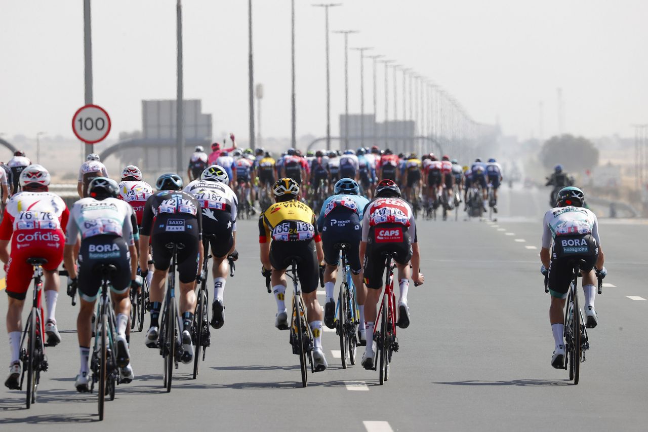 UAE Tour 2021 3rd Edition 6th stage Deira Island Palm Jumeirah 165 km 26022021 Scenery Echelon photo Luca BettiniBettiniPhoto2021