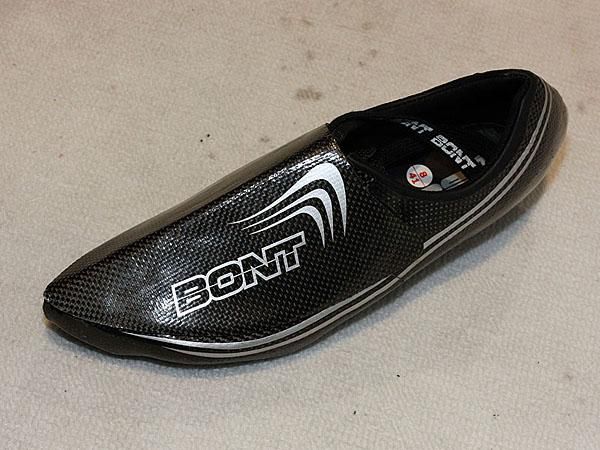 The Chrono is Bont's latest model, specially designed for track and time trial events where aerodynamics can play a key role.
