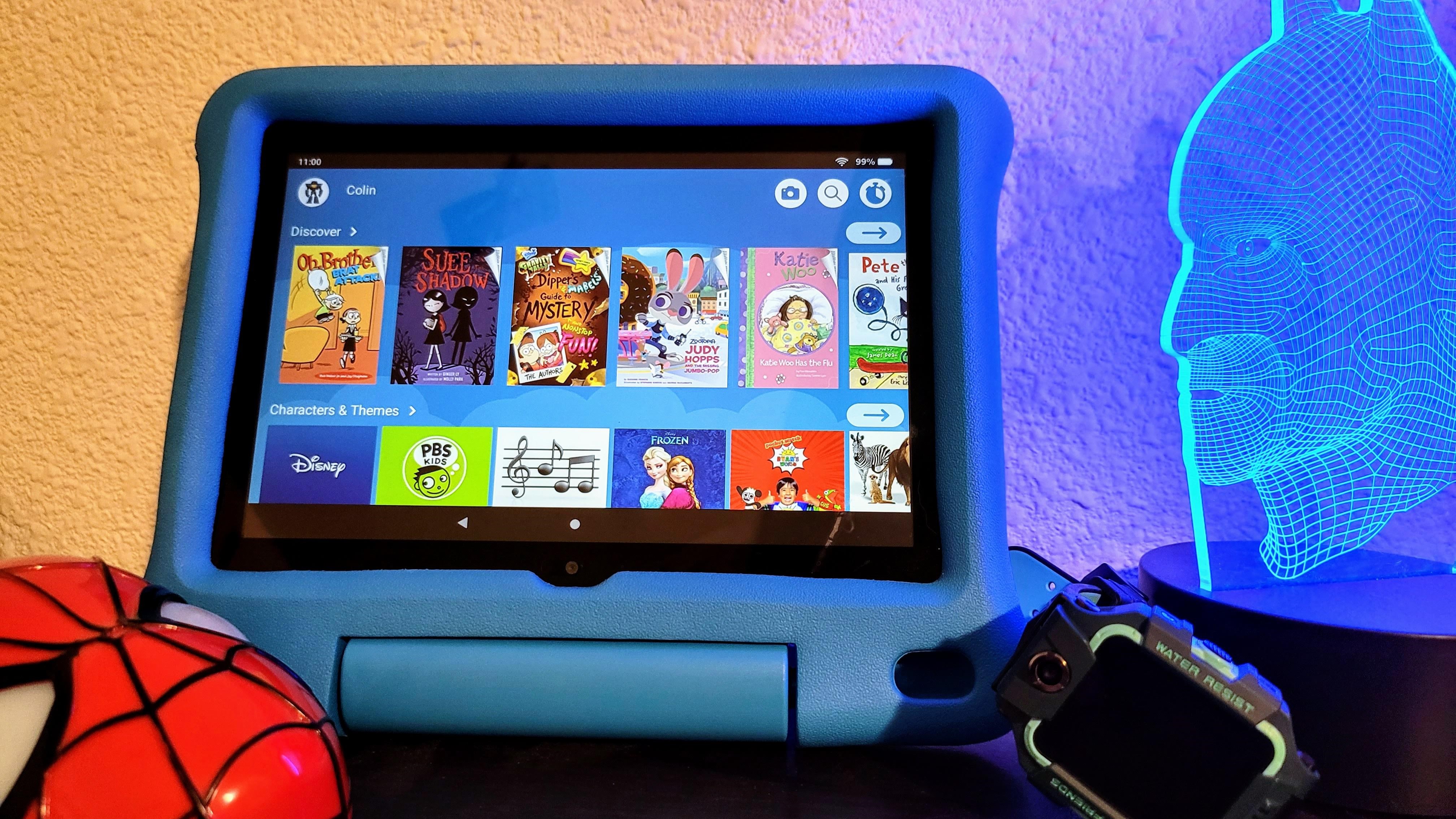 Amazon Fire HD 8 Kids tablet ve imoo Kids Smartwatch