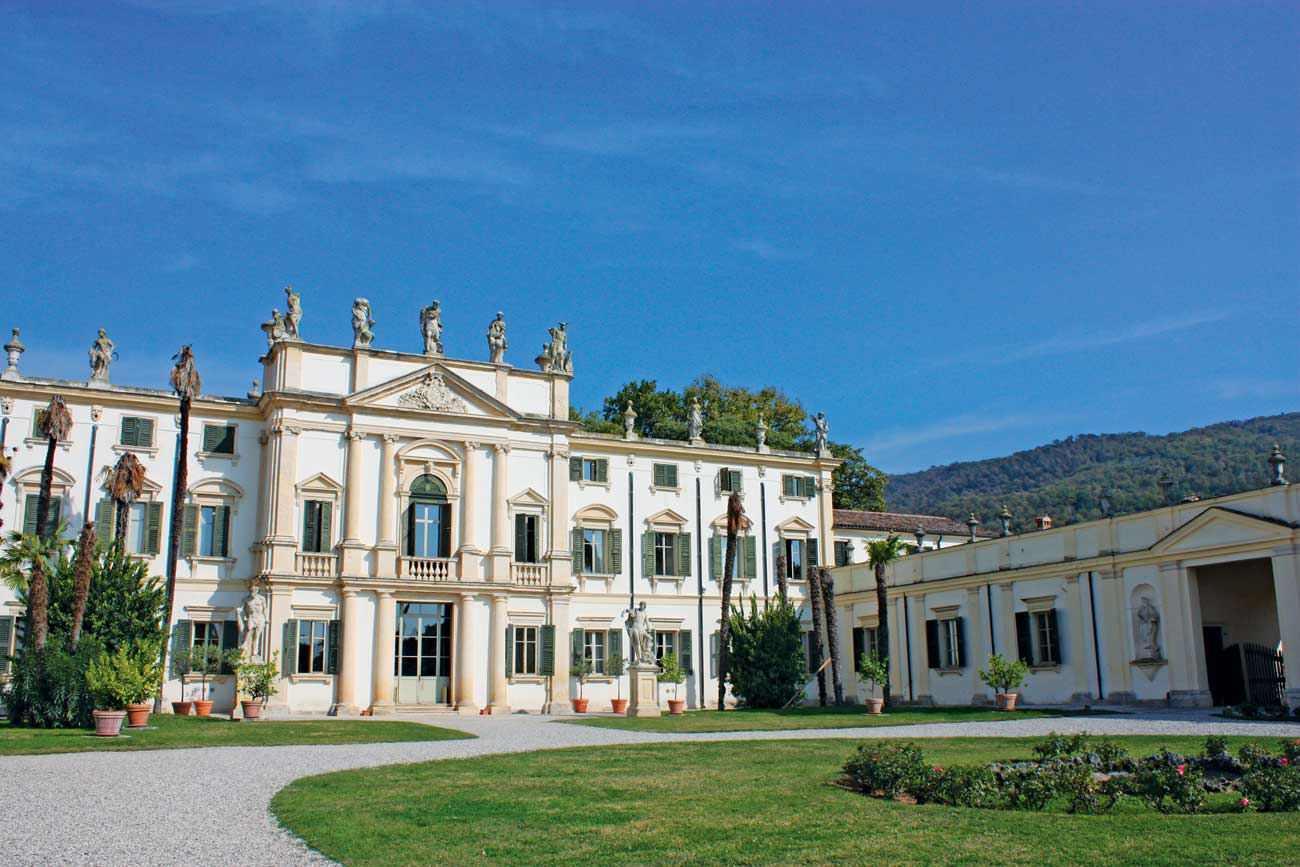 DES282.valpolicella_travel.villa_mosconi_bertani.jpg