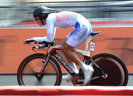 Hyeongmin Choe (Korea) en route to victory in the men's time trial.
