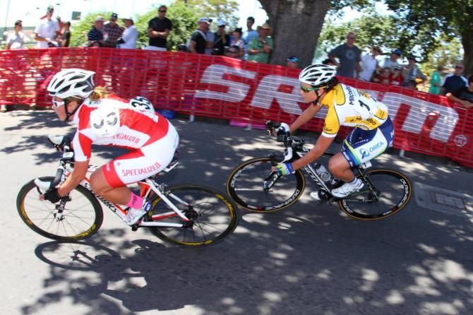 Cool in the shade - Melissa Hoskins (Orica - AIS) races beneath a tree