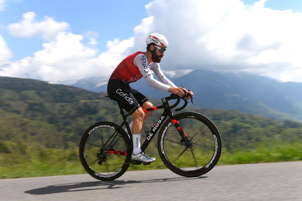 VILLARSSUROLLON SWITZERLAND MAY 01 Simon Geschke of Germany and Team Cofidis sprints during the 75th Tour De Romandie 2022 Stage 5 a 1584km Individual Time Trial stage from Aigle to VillarssurOllon 1256m ITT TDR2022 on May 01 2022 in VillarssurOllon Switzerland Photo by Dario BelingheriGetty Images
