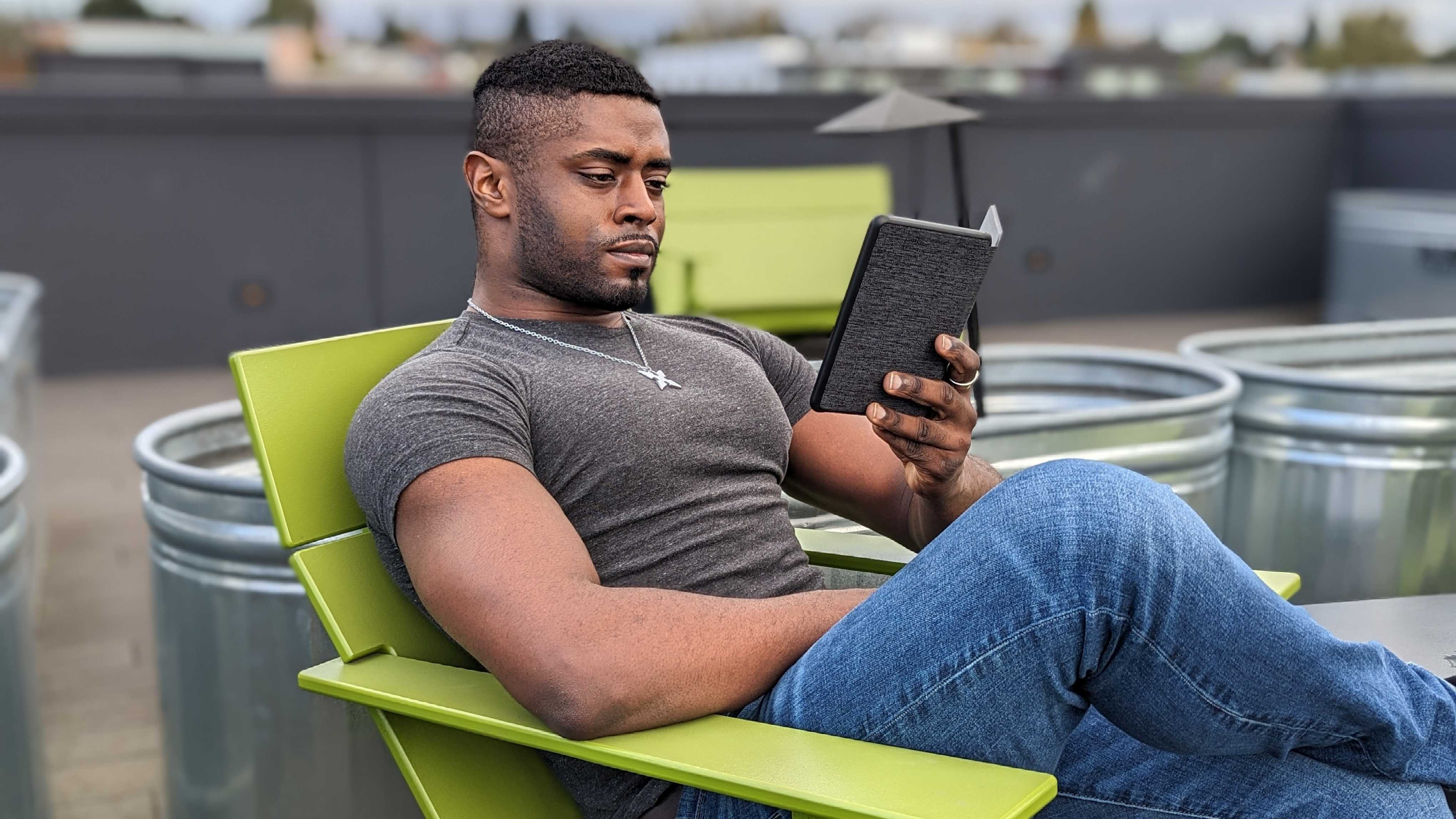 Sit outside with a Kindle (2022)