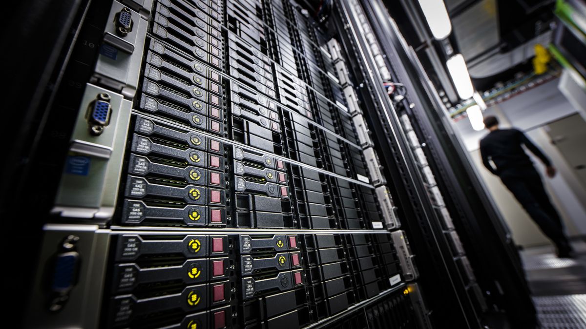 Server racks in a server centre