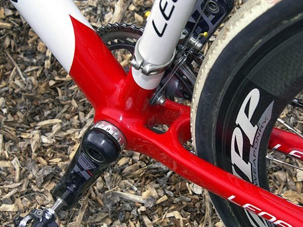 The bottom bracket shell and chain stays