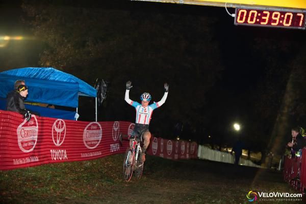 Katie Compton (Trek Cyclocross Collective) celebrates her victory at the Lionhearts International, part of the Cincy3 weekend and Cross After Dark series.