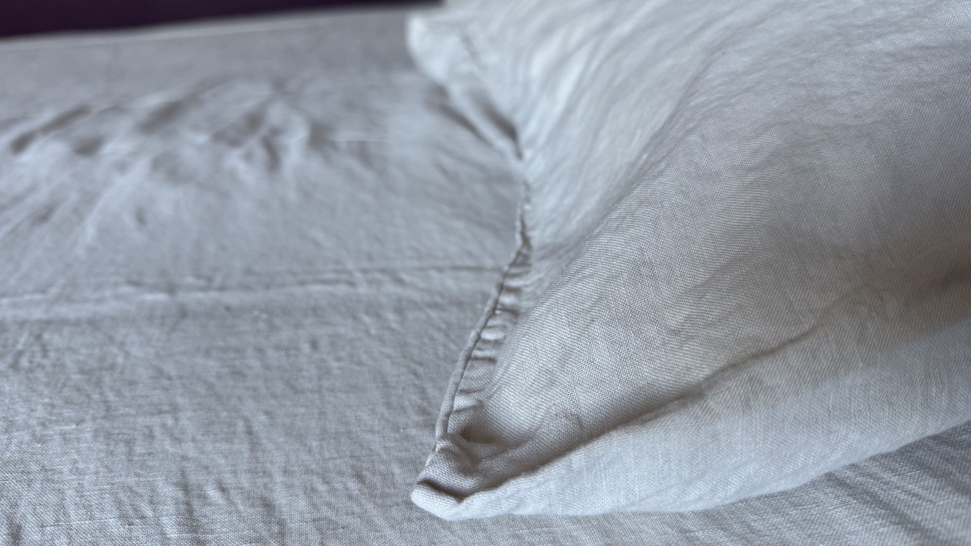 The Simba Cool Linen bedding pictured on writer Heidi Scrimgeour's bed during testing