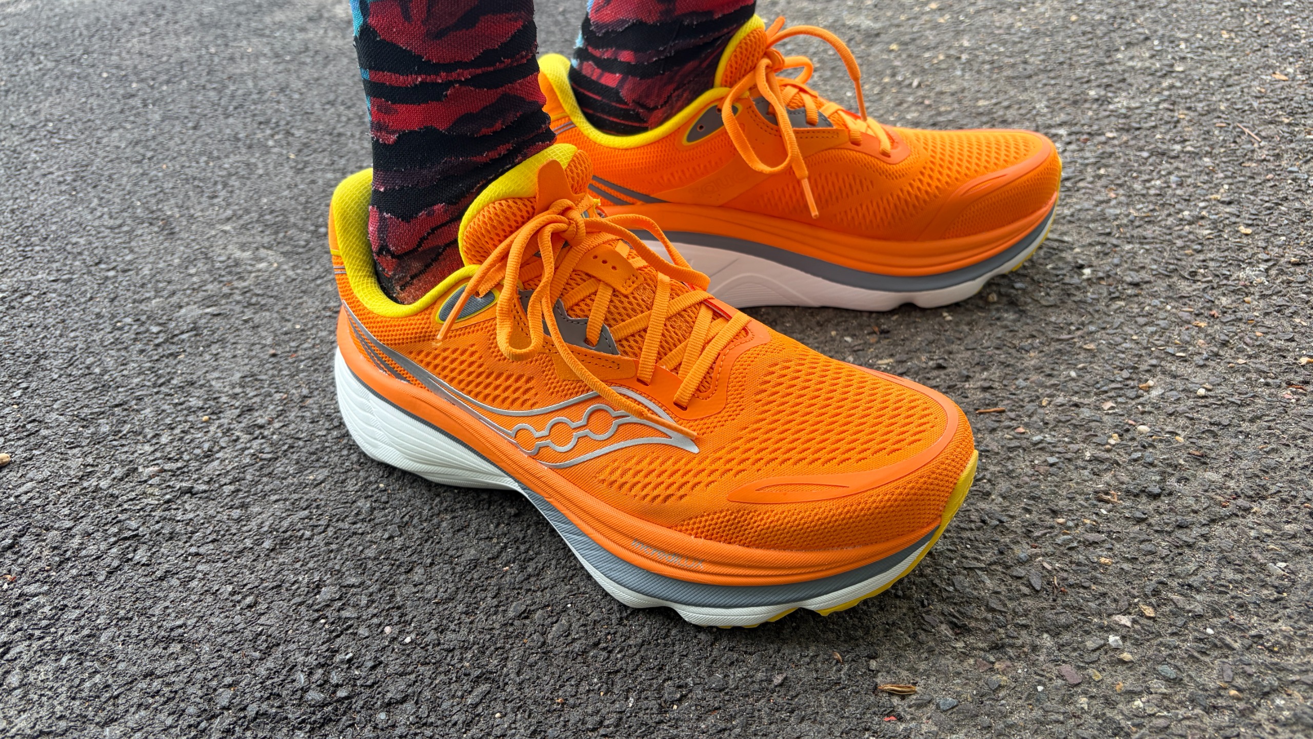 Saucony Hurricane 26