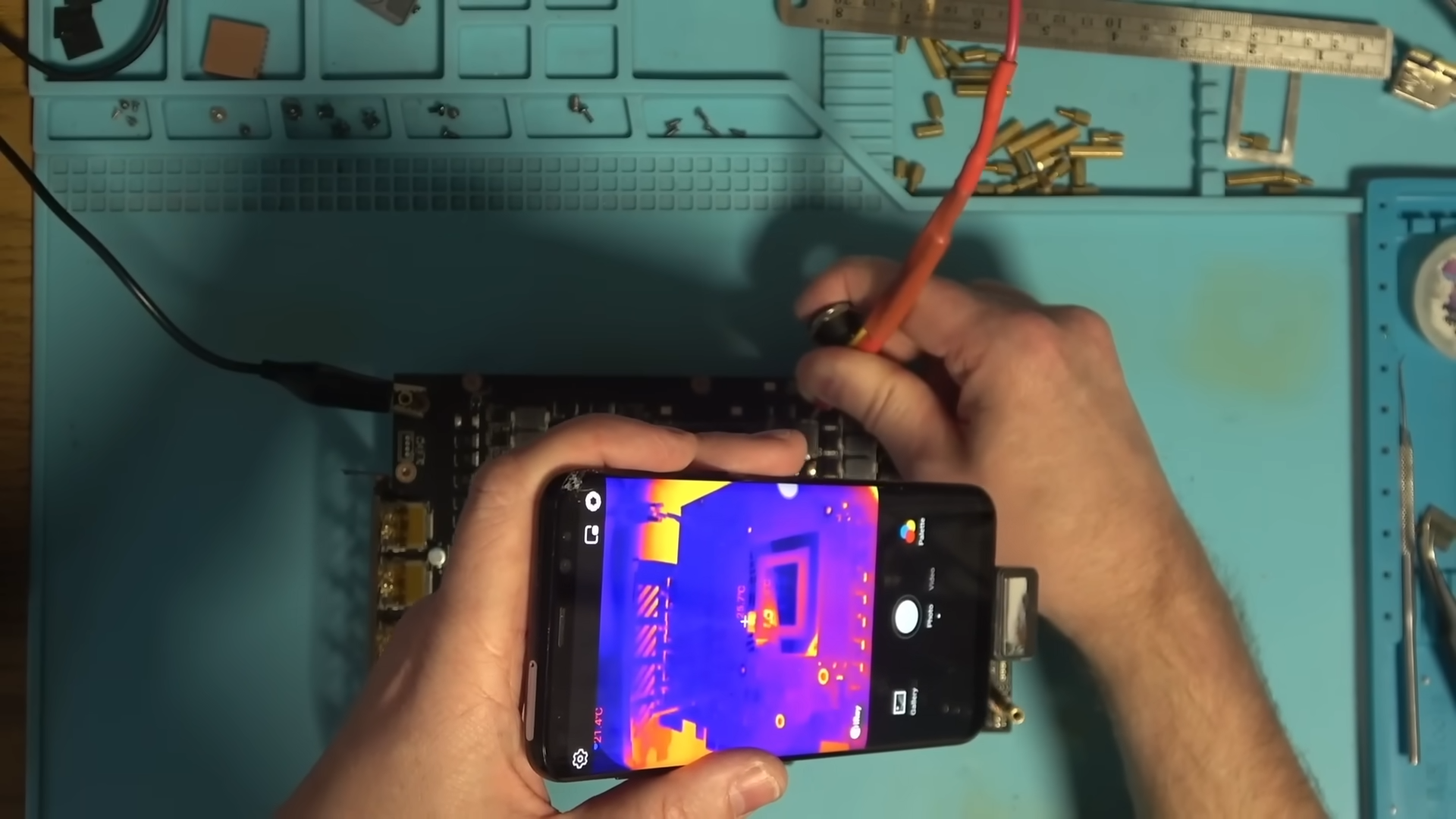 RTX 4090 core shorted after a failed MOSFET pushed 12V directly through it