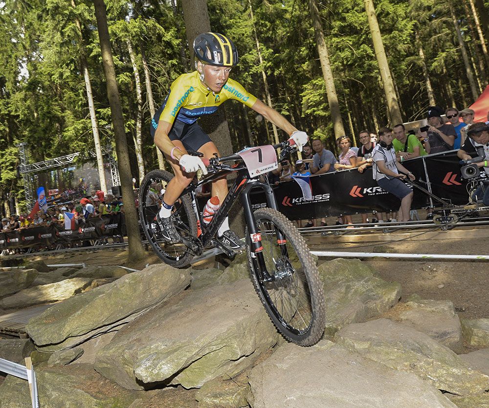 Sweden's Ida Jansson dominated the race from start to finish to take the title