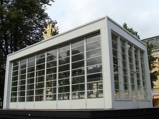 bandstand at Esplanadi, by Valter Jung