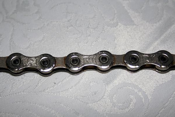 The new 11-speed chain is narrower