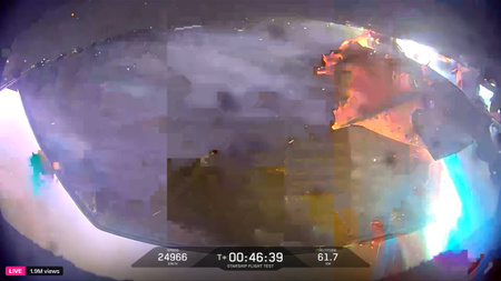 SpaceX Starship Flight 9 burns up after losing control on May 27, 2025.