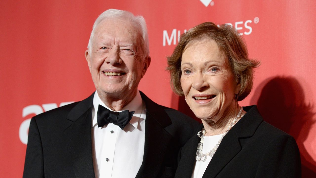 Former President Jimmy Carter and former first lady Rosalynn Carter