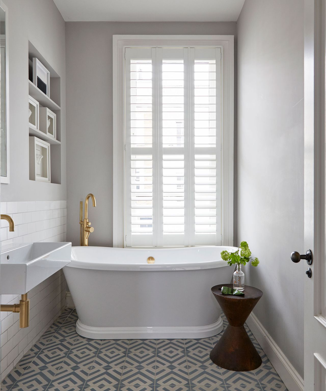 White bathroom ideas: 10 ways to decorate with white | Homes & Gardens