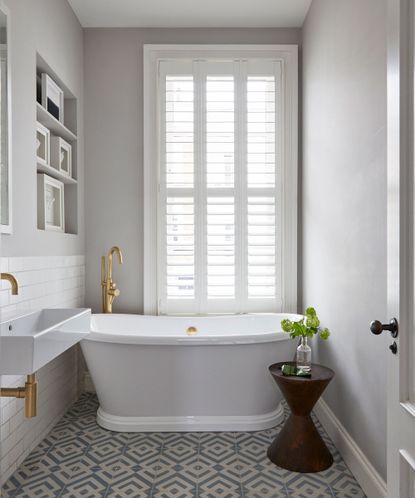 White bathroom ideas: 10 ways to decorate with white