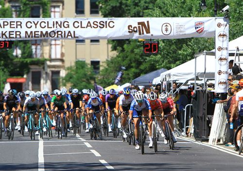 Images from the 2022 Harlem Skyscraper Cycling Classic