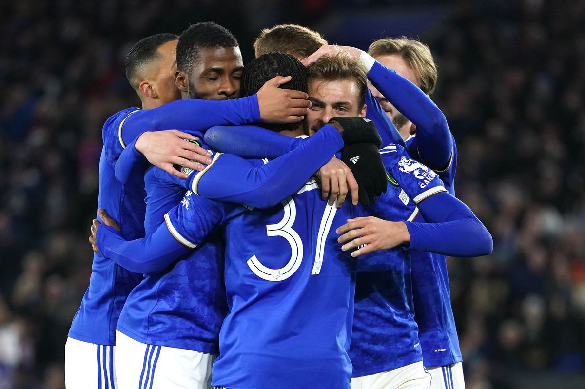 Раннерс Лестер. Гринж Раннерс. Leicester City Stadium схема. Раннерс зимой.