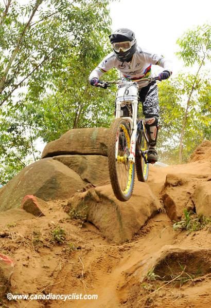 World Champion Emmeline Ragot (MS Mondraker Team)