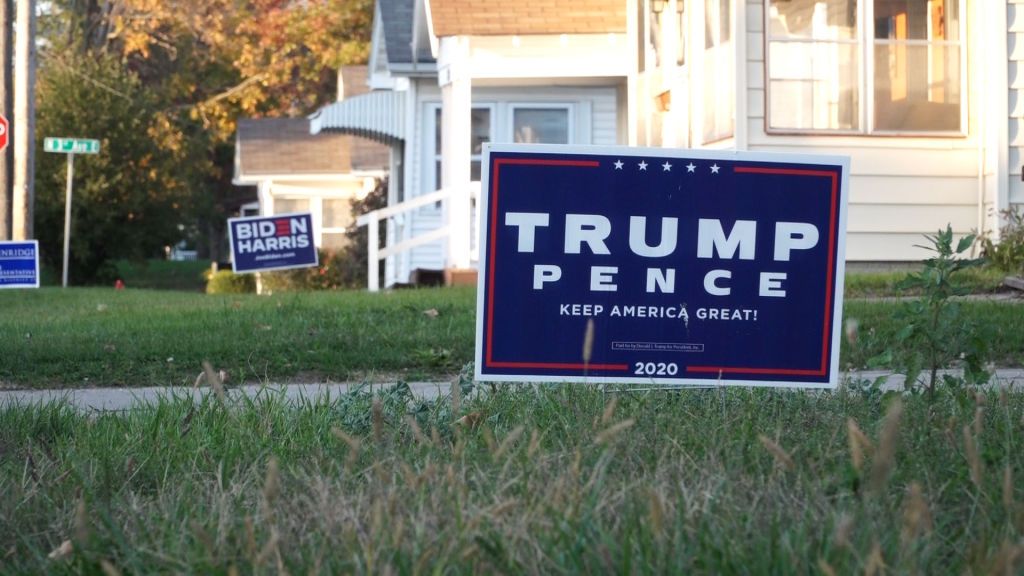 Trump-Pence sign.