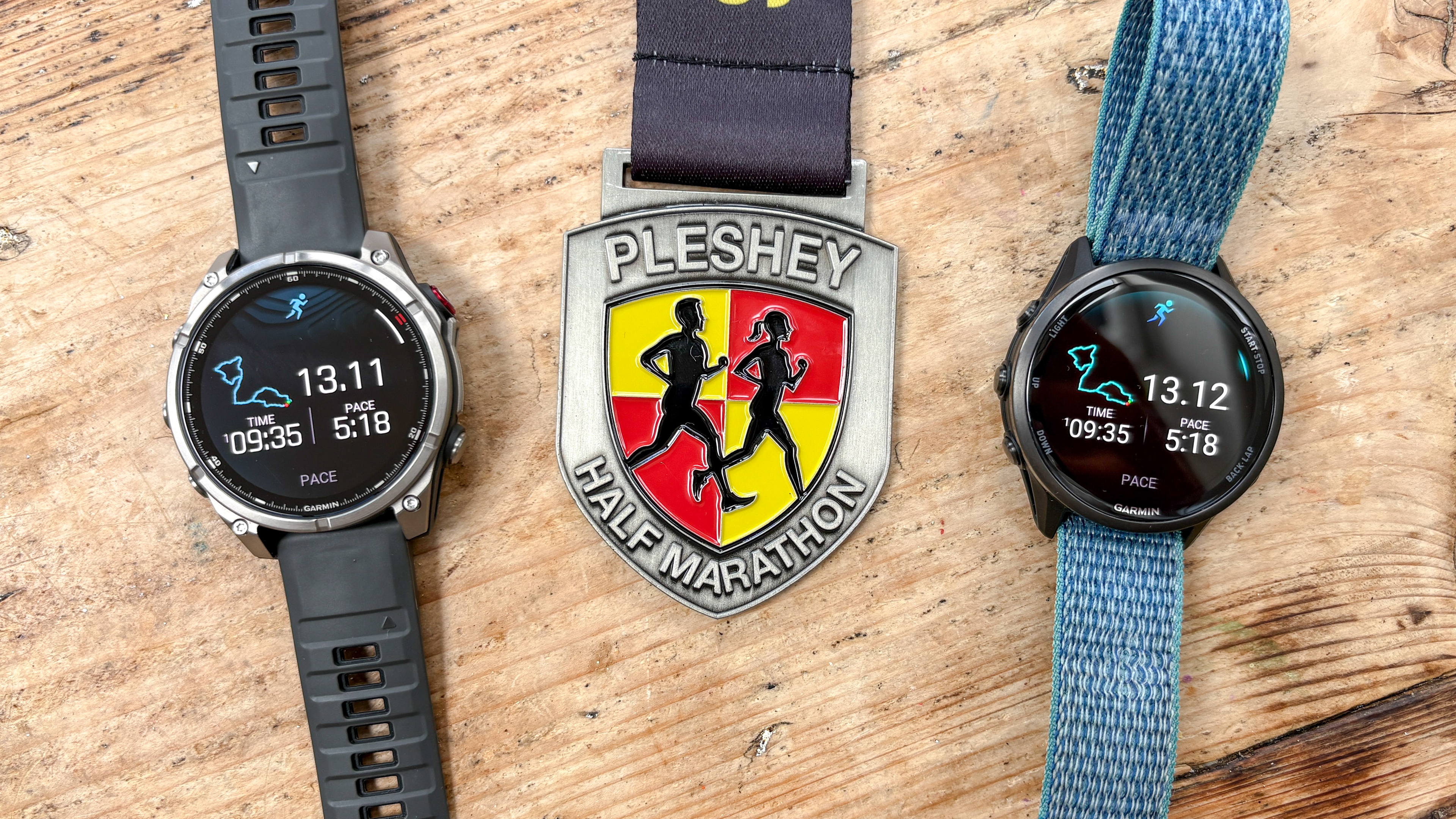 Garmin Forerunner 970 vs Garmin Fenix 8 Pro